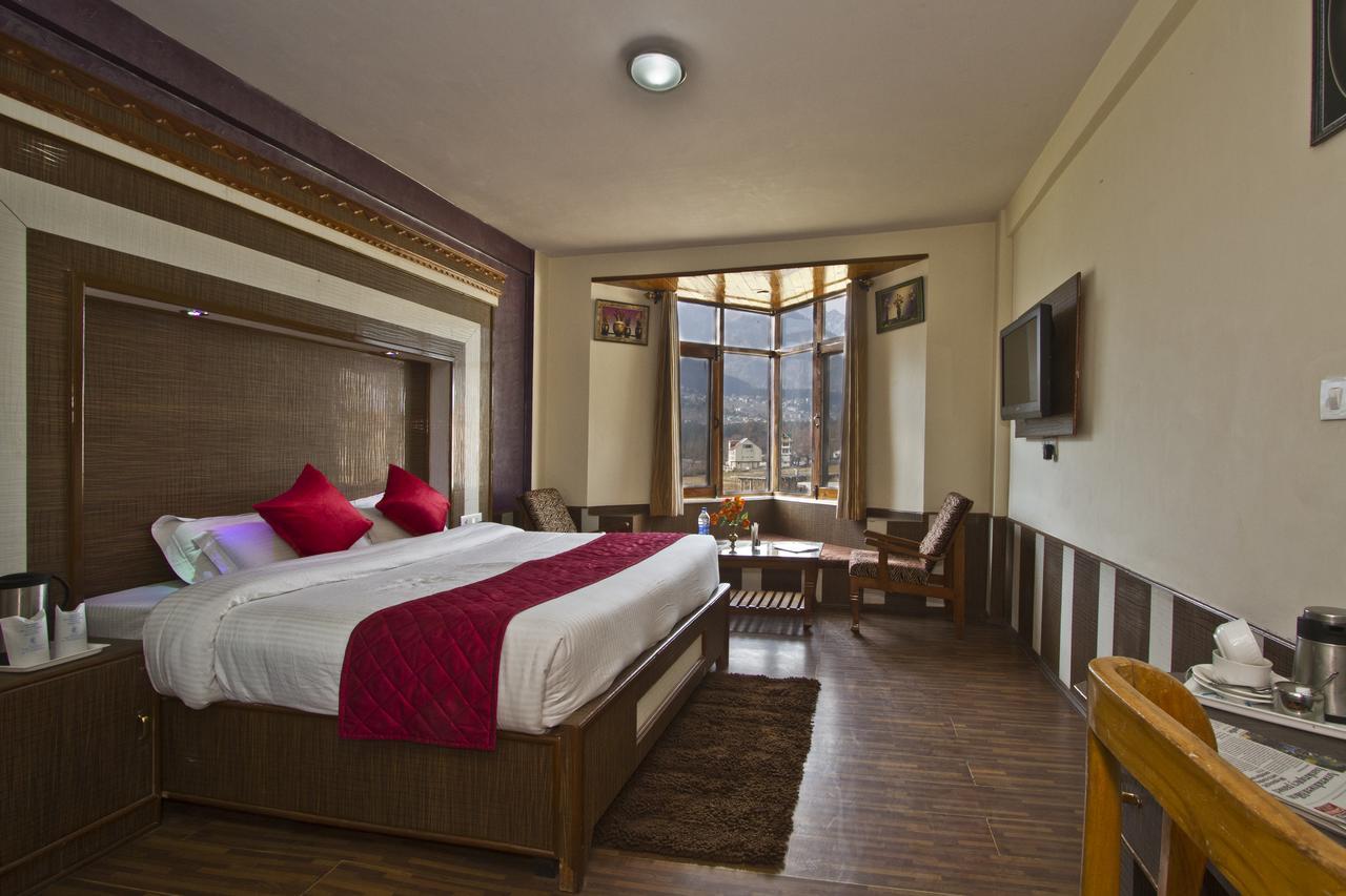Hotel Park Residency Manāli Exteriér fotografie