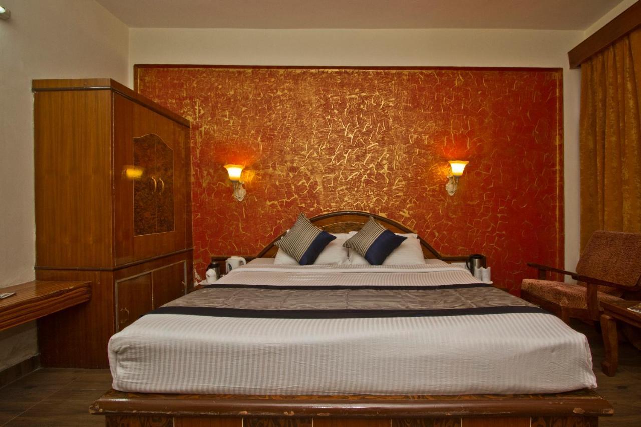 Hotel Park Residency Manāli Exteriér fotografie